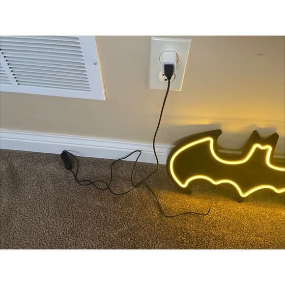 LED Batman Dark Knight Neon Sign Light Home Room Wall Decor Man Cave Nightlight - Picture 4 of 6